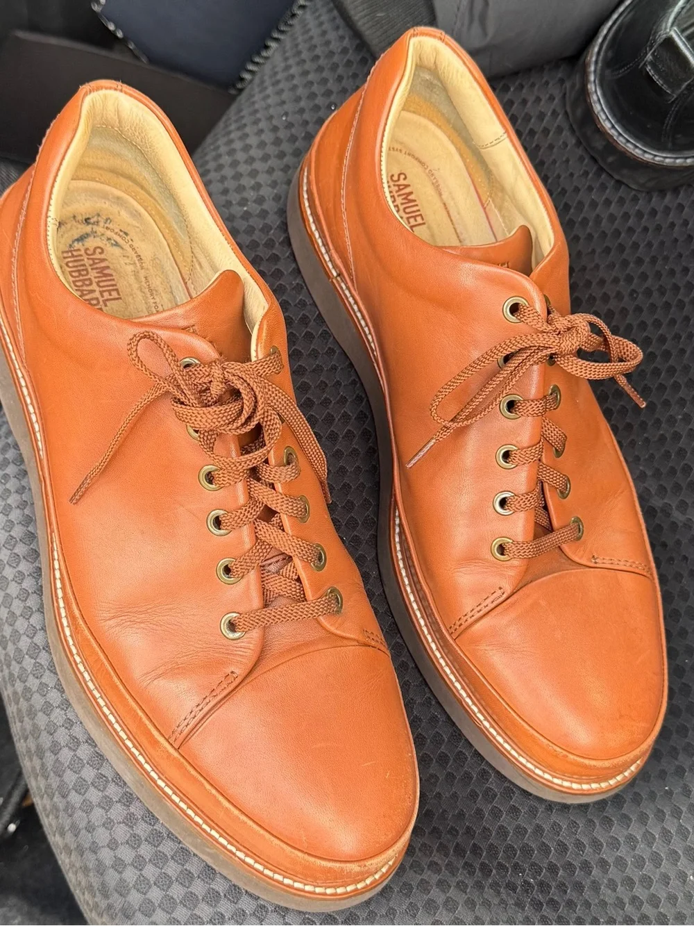 Samuel Hubbard Men’s Tan Leather Lace-Up Slip-On Loafer